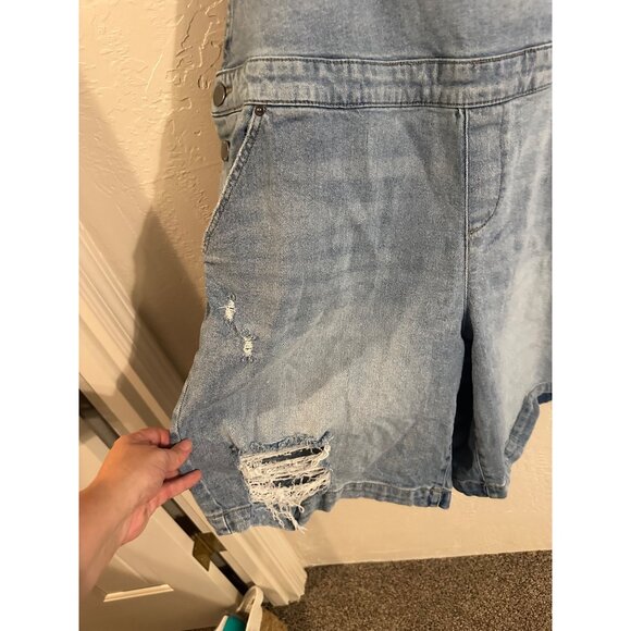 Lane Bryant Plus Sized Boyfriend Cotton Short Denim Overalls - Picture 4 of 12